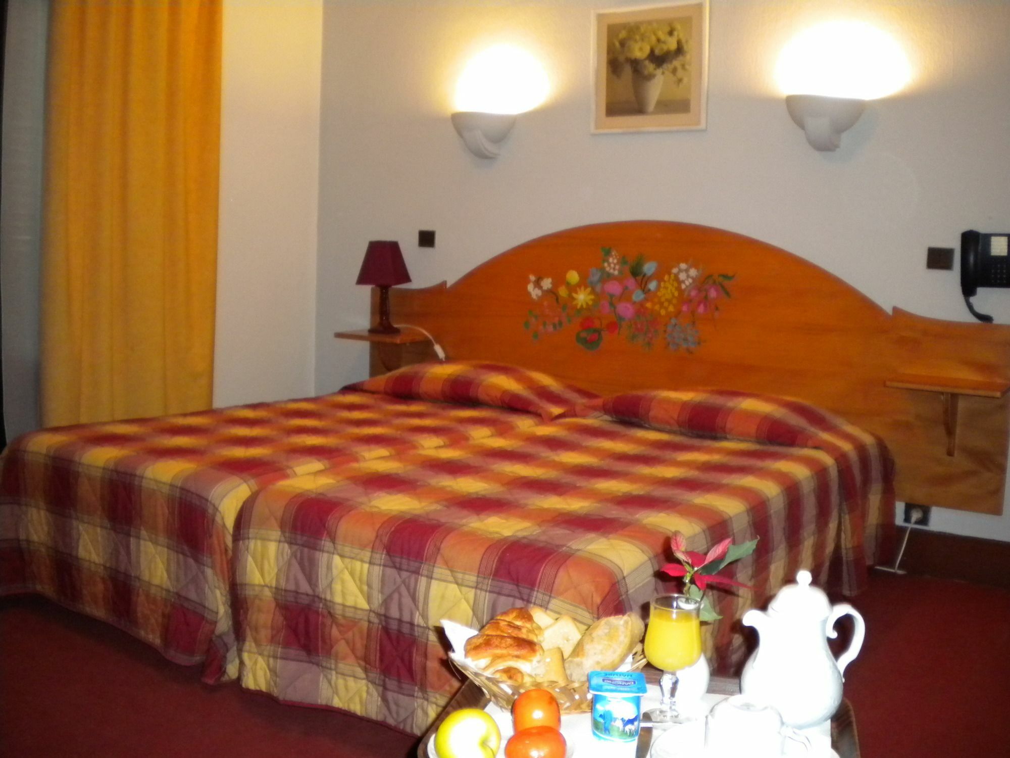 Hebe Hotel Annecy Esterno foto