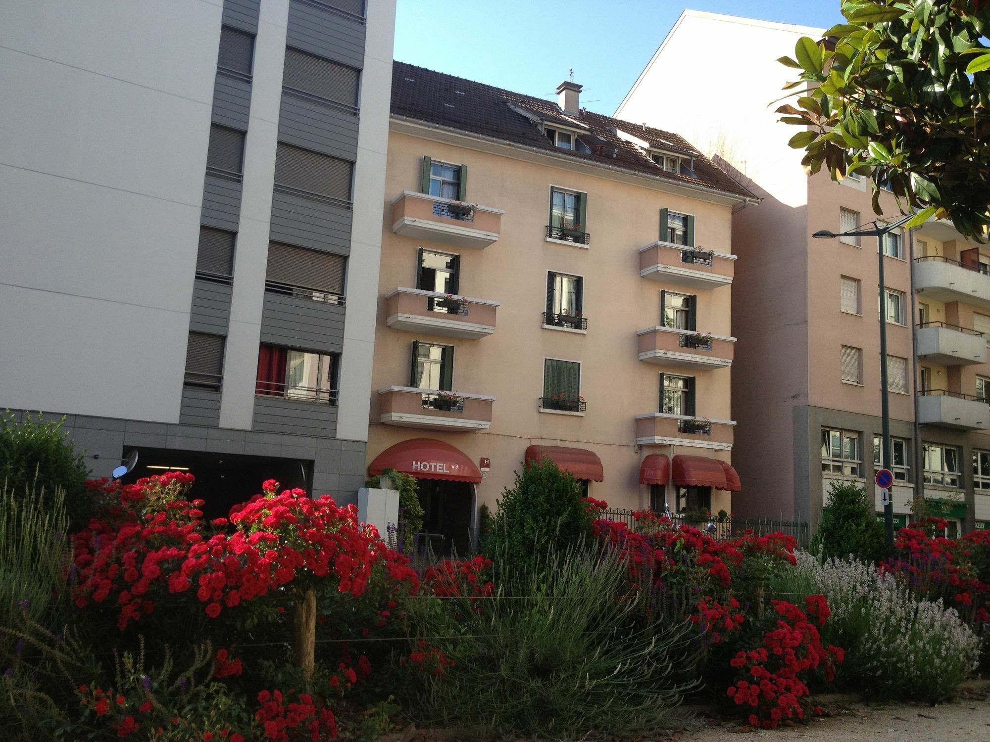 Hebe Hotel Annecy Esterno foto